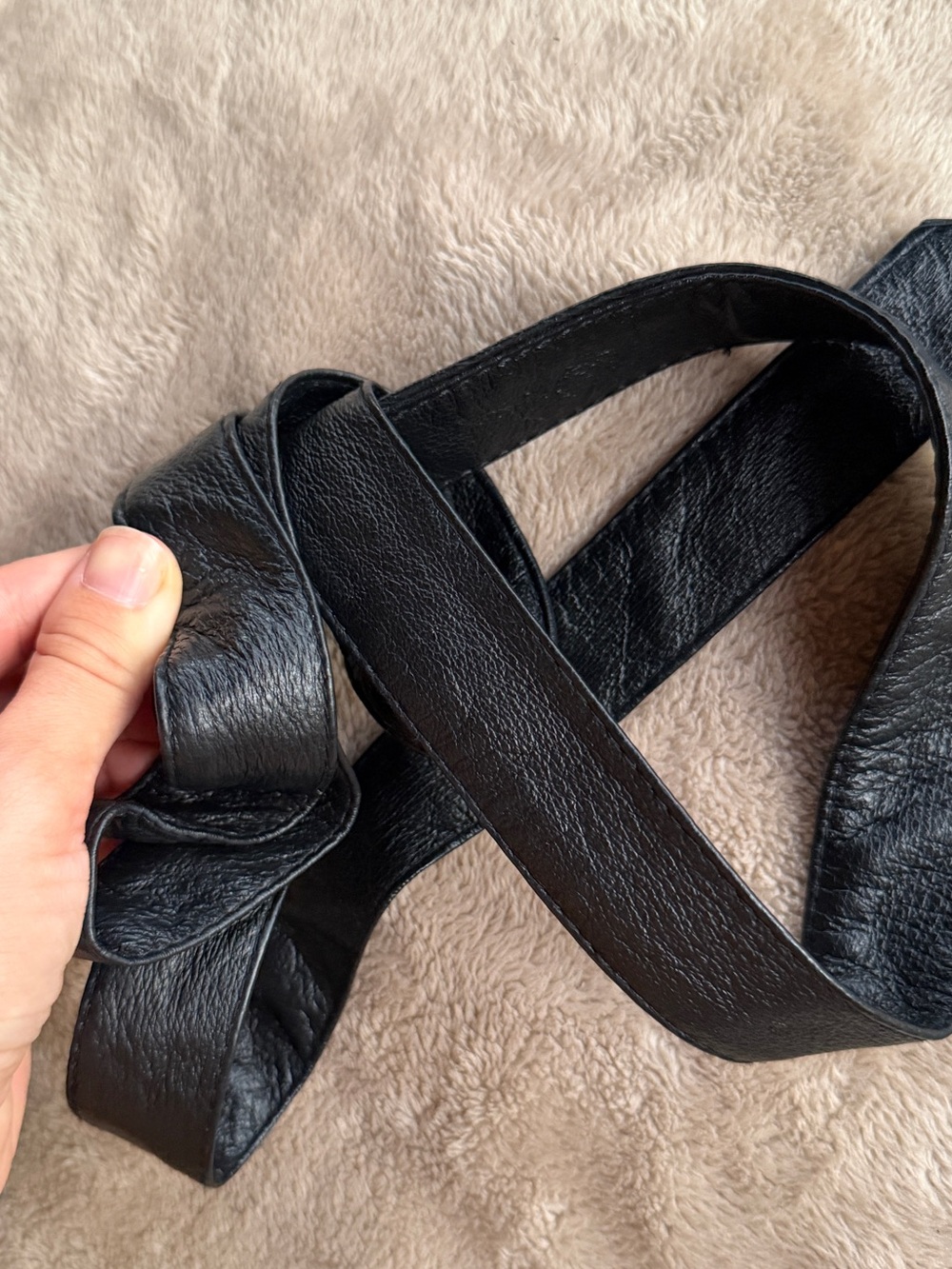 Black Leather tie belt - Picture 4 of 7